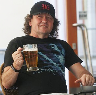 Jaroslav Bartoň